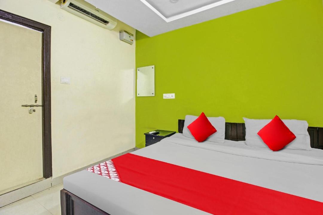 Photo of Bedroom in Kukatpalli