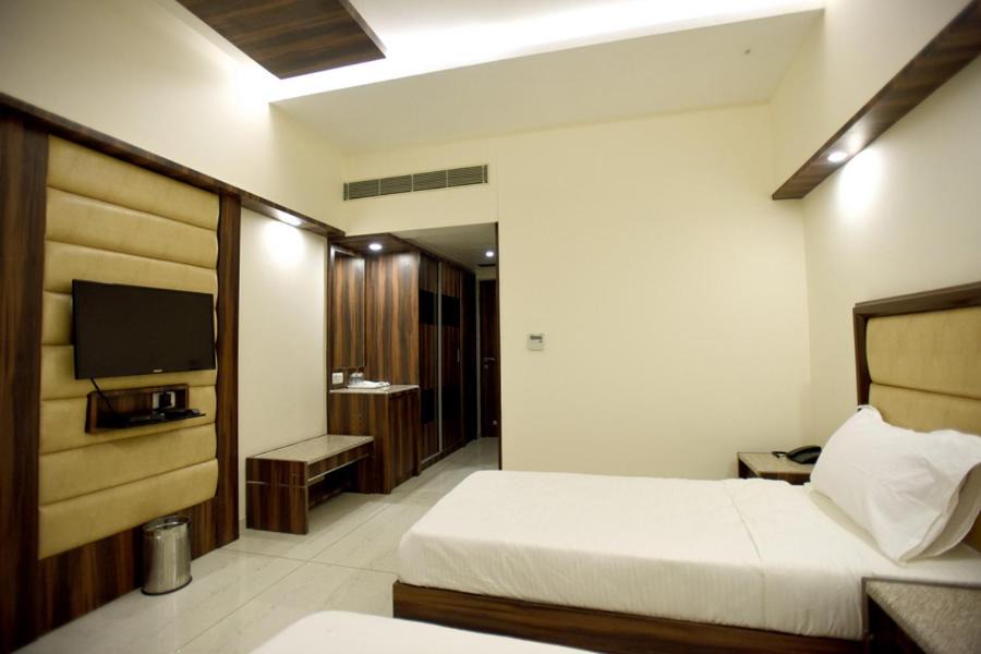 Photo of Others in Anand