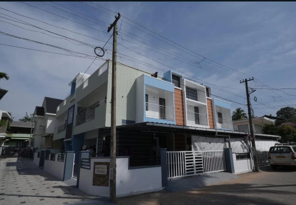 Photo of Buildings in Kumbalam