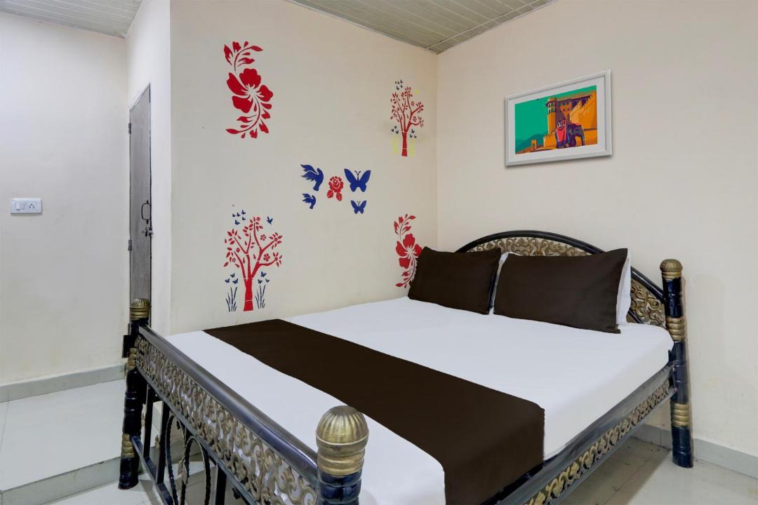 Photo of Bedroom in Begumpet