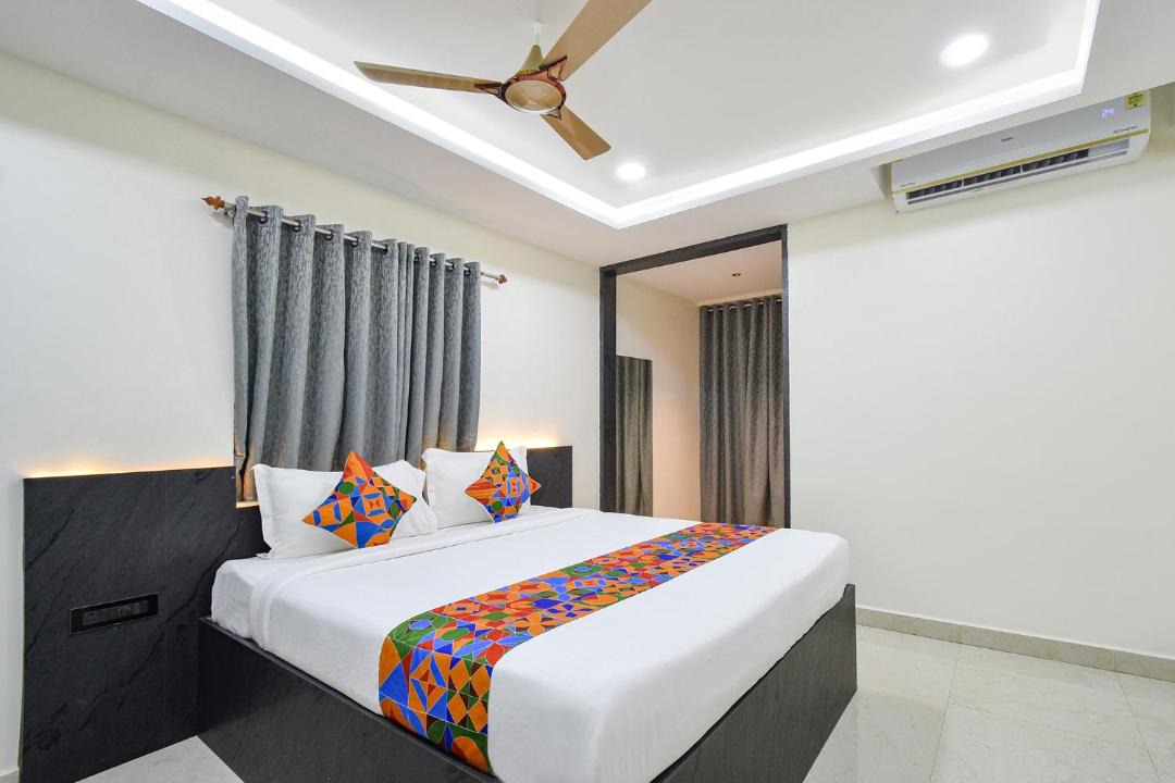 Photo of Bedroom in HITEC City