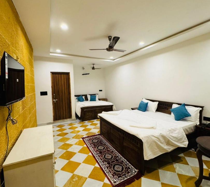 Photo of Others in Amar Sagar Pol