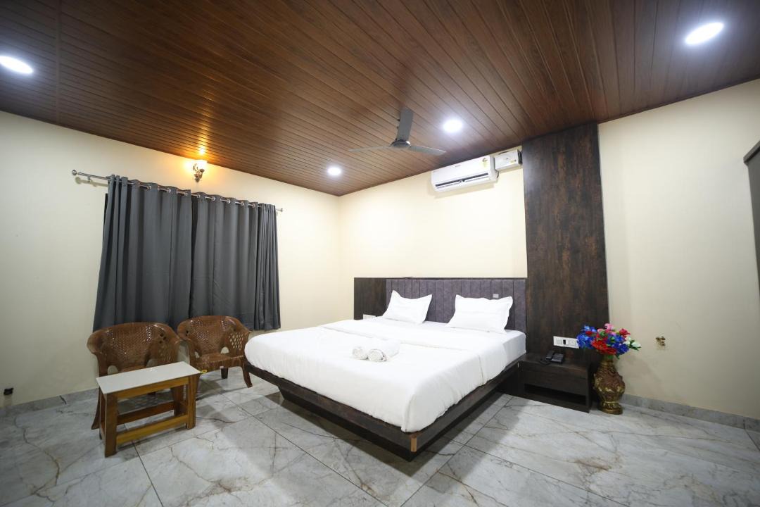 Photo of Bedroom in Murudeshwara