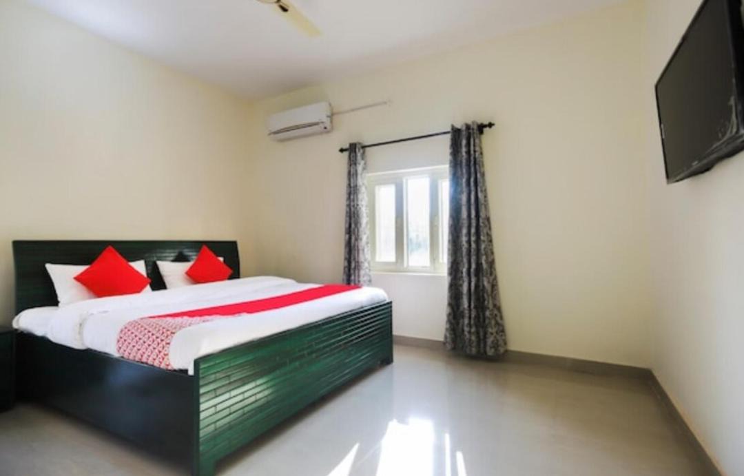 Photo of Bedroom in Kangra