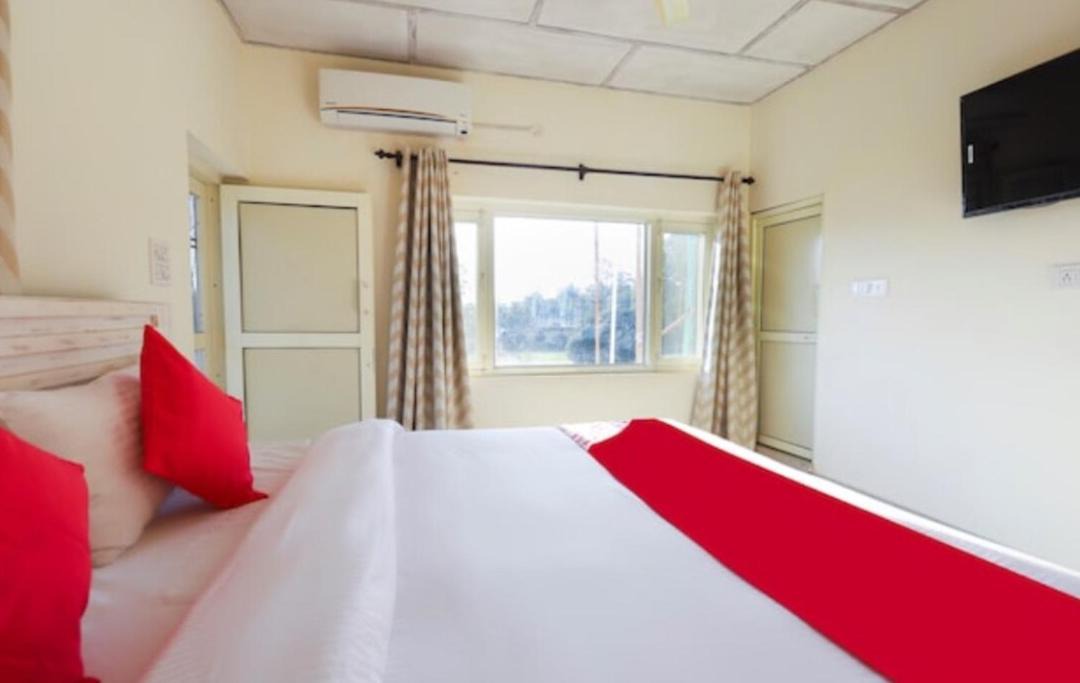 Photo of Bedroom in Kangra
