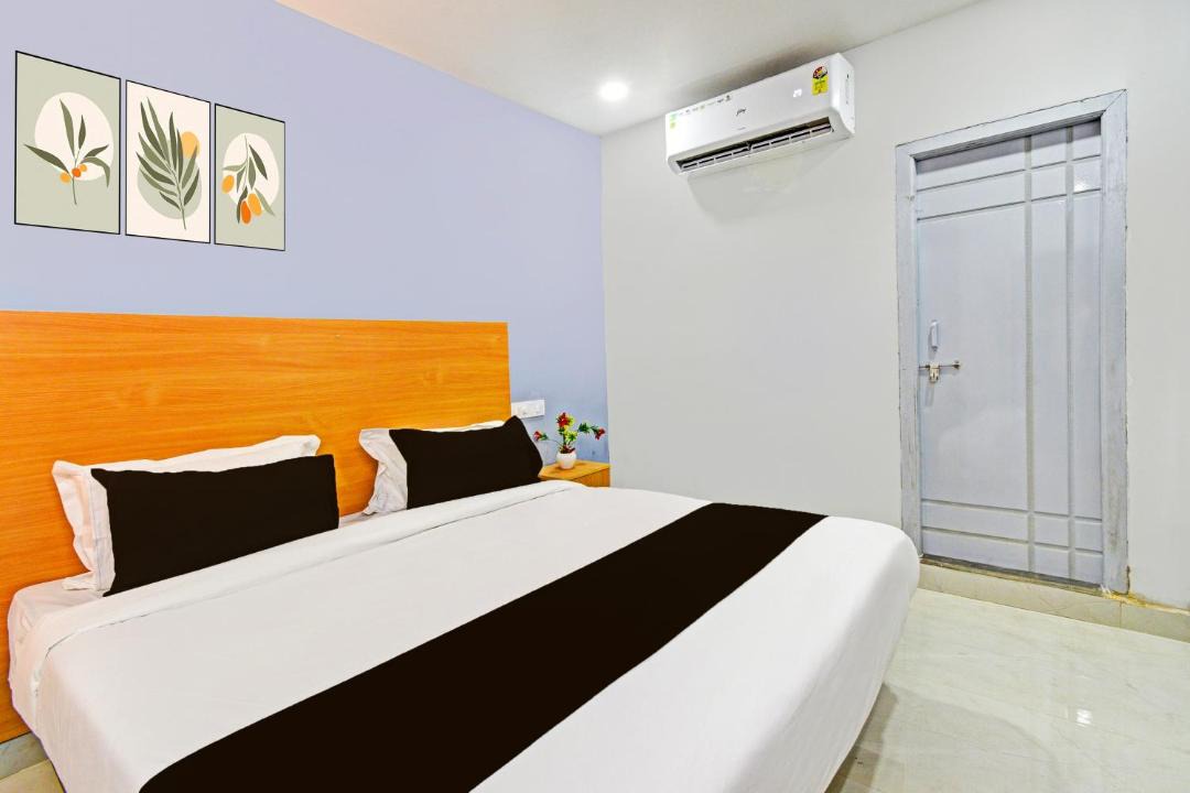Photo of Bedroom in Uppal