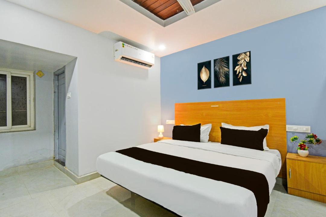 Photo of Bedroom in Uppal