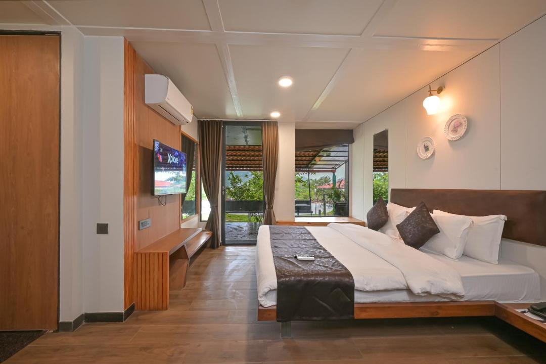 Photo of Bedroom in Lonavala