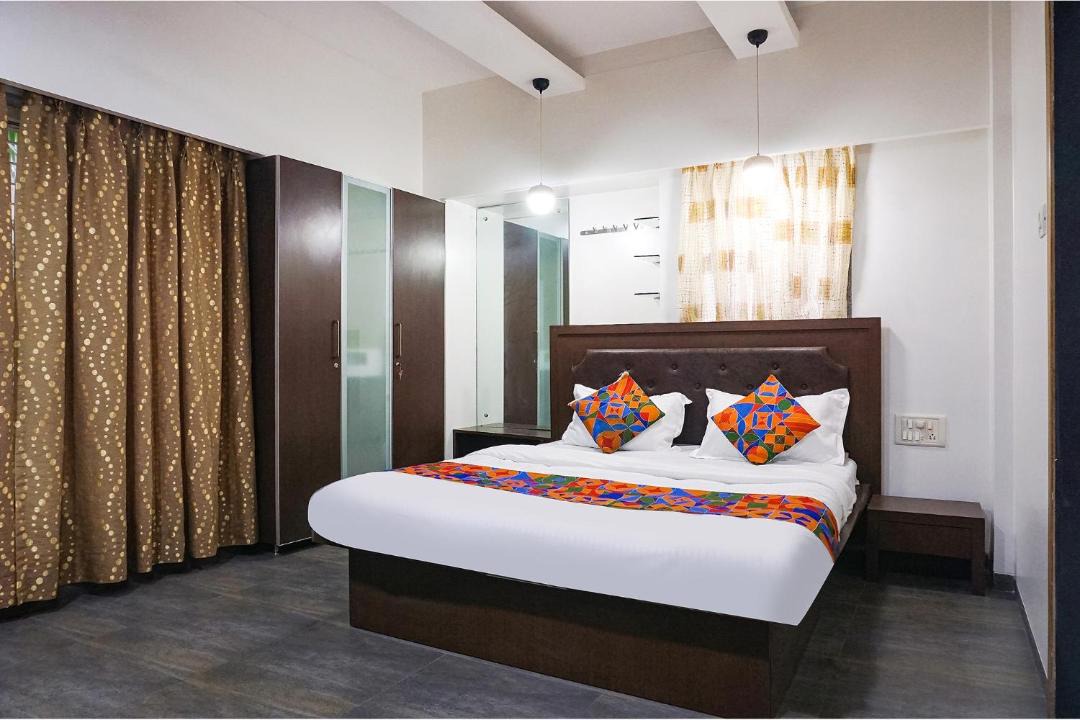 Photo of Bedroom in Karve Nagar