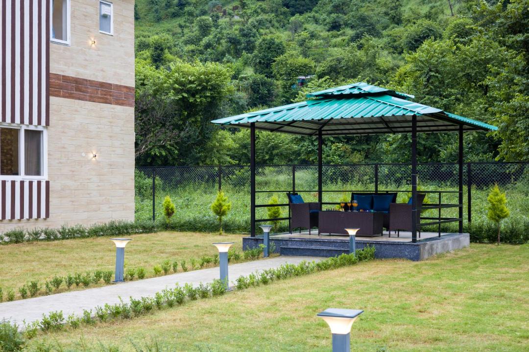 Photo of Others in Kaul