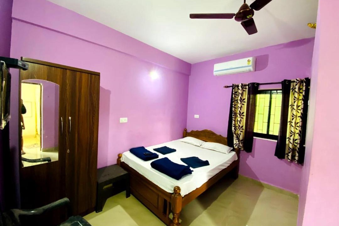 Photo of Bedroom in Calangute