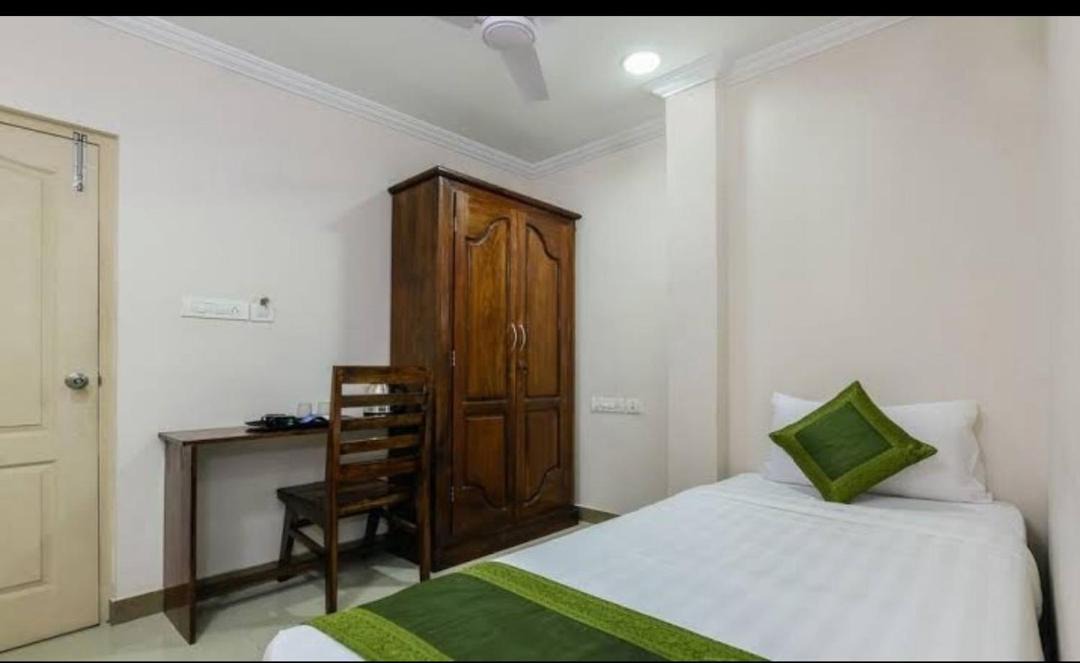 Photo of Bedroom in Palayam