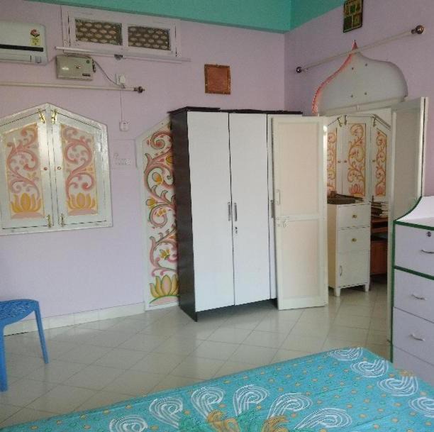 Photo of Others in Puttaparthi