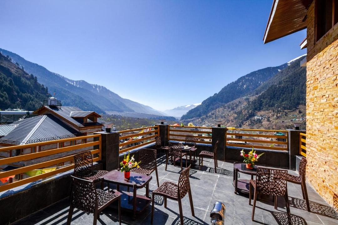 Photo of Patio Balcony in Gadherni