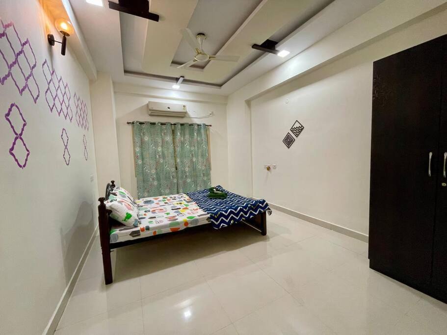 Photo of Bedroom in Begumpet