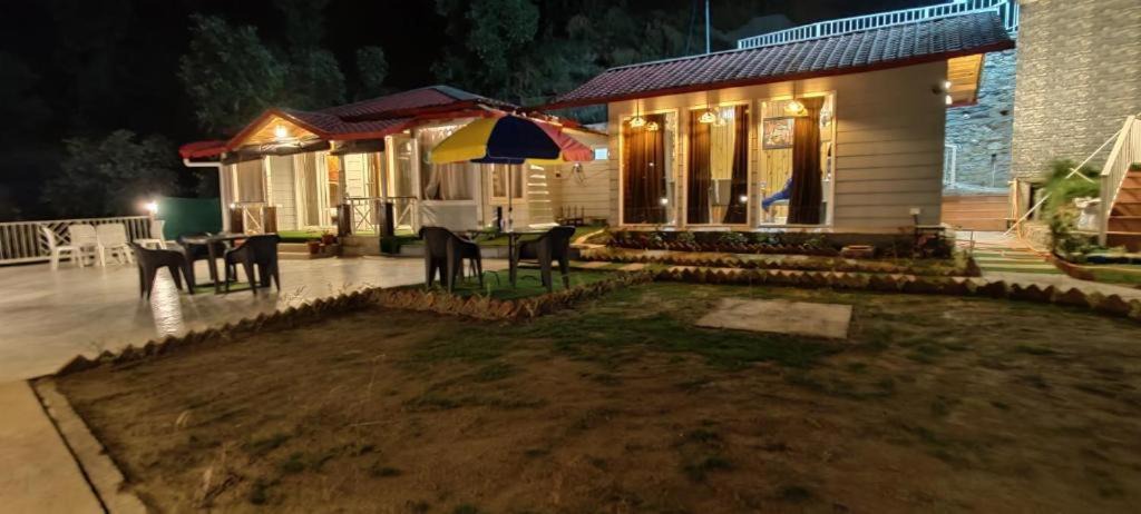 Photo of Buildings in Kaul