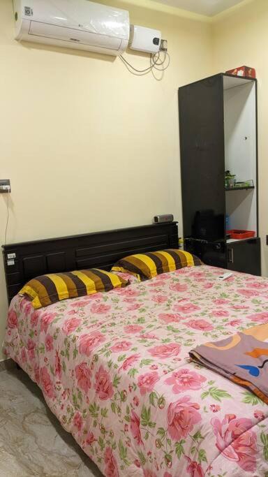Photo of Bedroom in Semmencherry