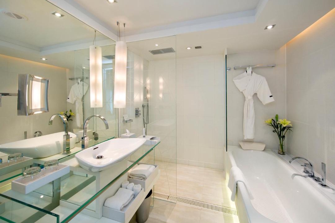 Photo of Bathroom in DLF City