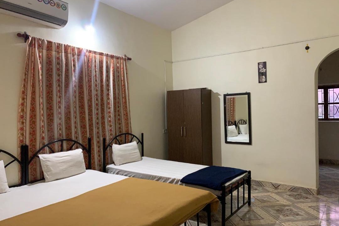 Photo of Bedroom in Calangute