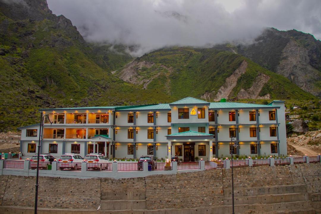 Photo of Others in Badrinath