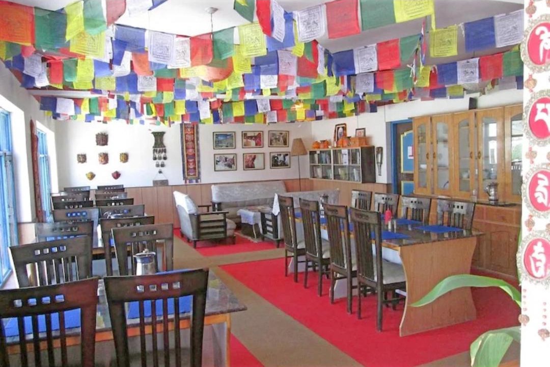 Photo of Livingroom in Kaza