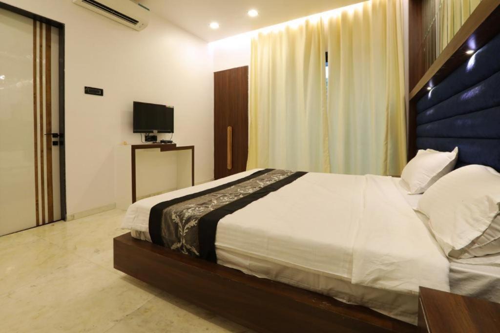 Photo of Bedroom in Parshwapuram