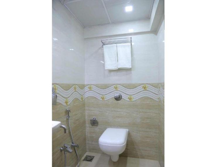 Photo of Bathroom in Jogeshwari West