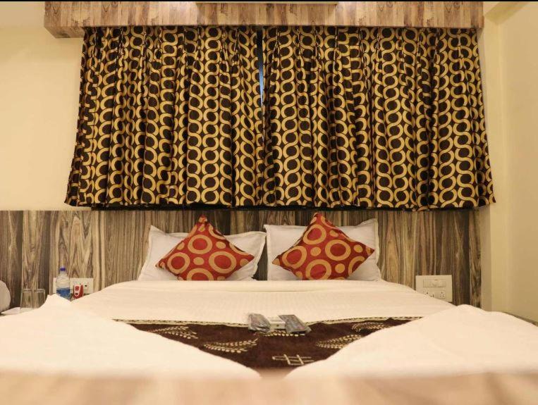 Photo of Bedroom in Jogeshwari West