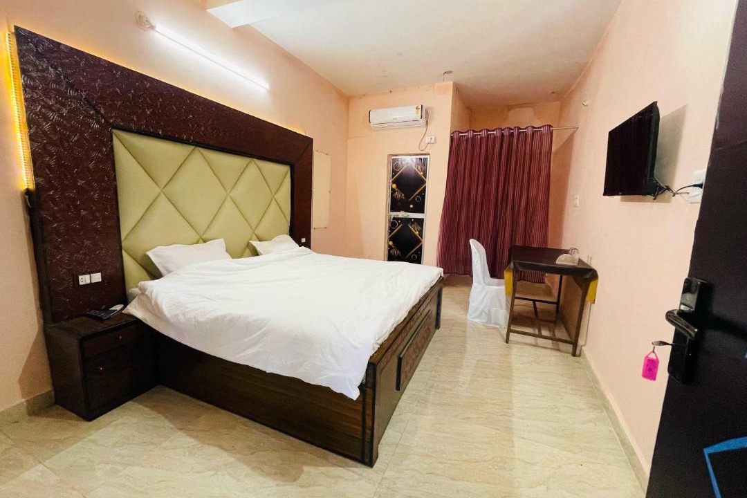 Photo of Bedroom in Jabalpur