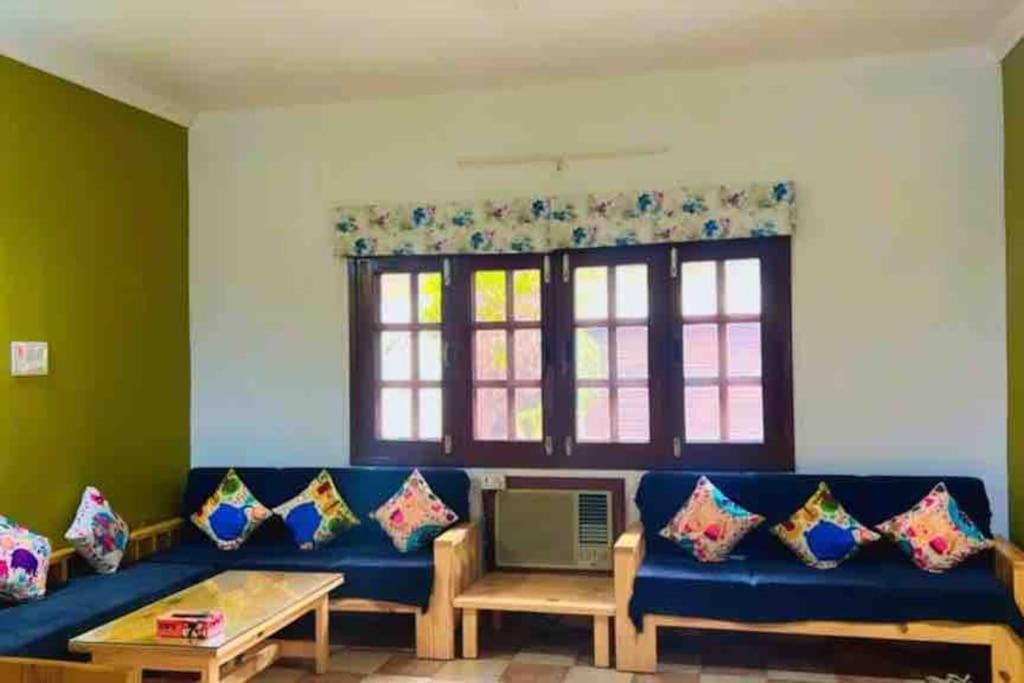 Photo of Livingroom in Naina Range
