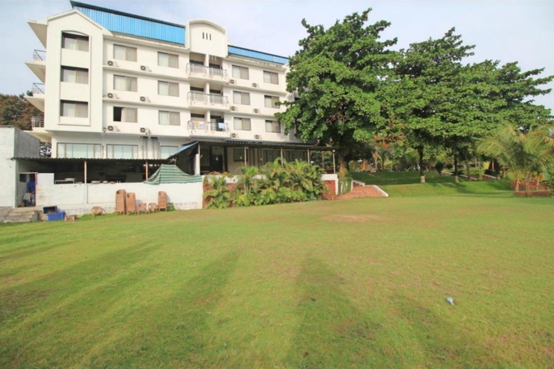 Photo of Buildings in Khanvel