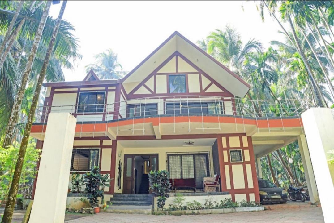 Photo of Buildings in Revadanda
