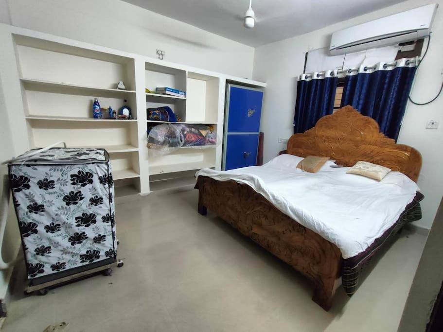 Photo of Bedroom in Karimnagar