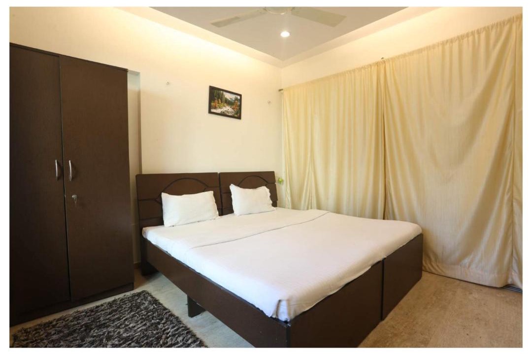 Photo of Bedroom in Powai