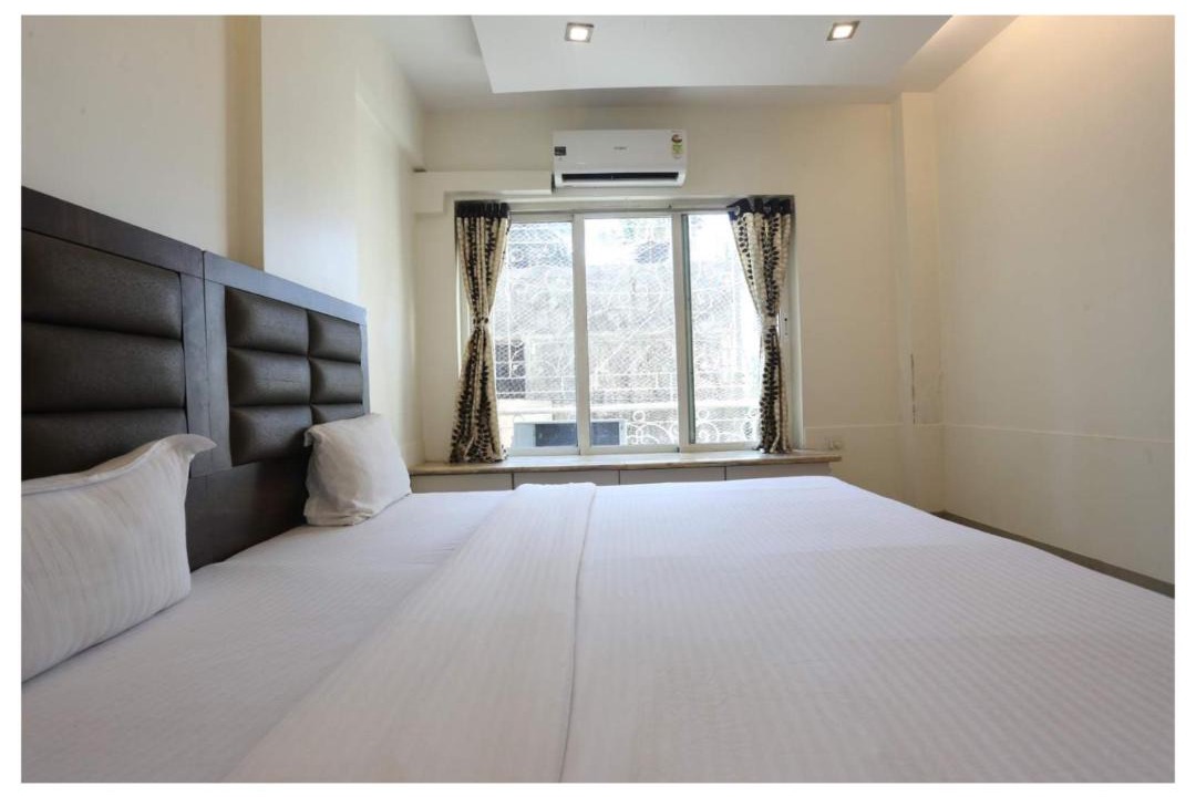 Photo of Bedroom in Powai