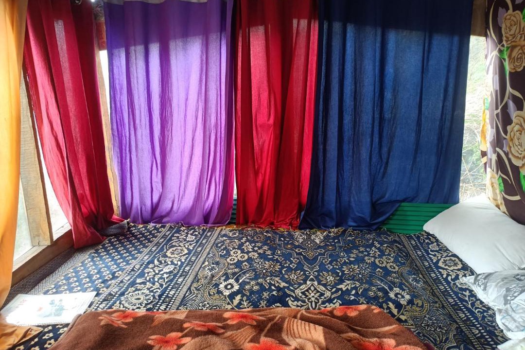 Photo of Bedroom in Kullu