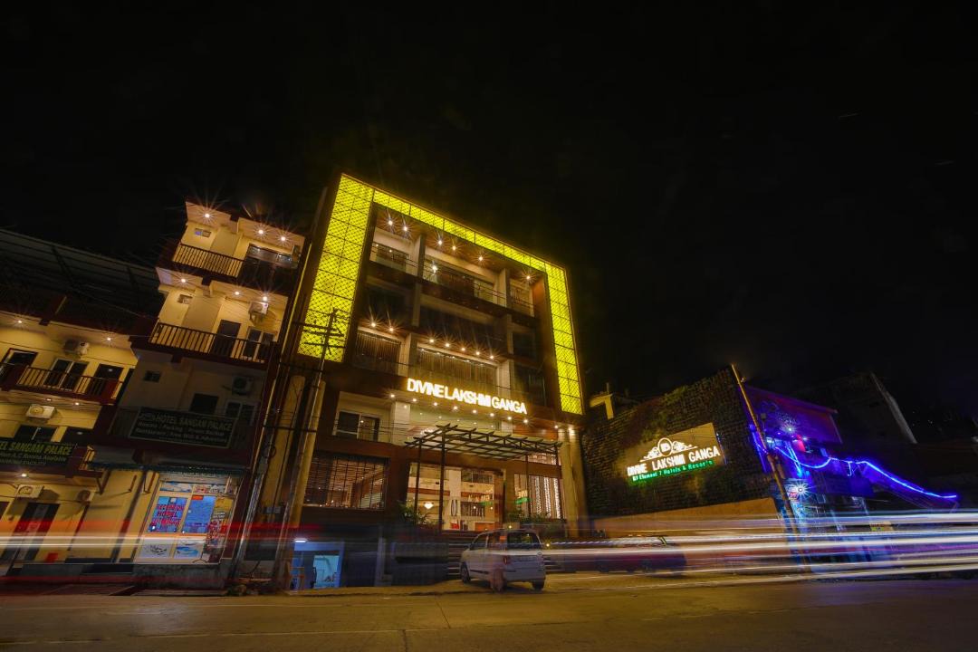 Photo of Buildings in Tapovan
