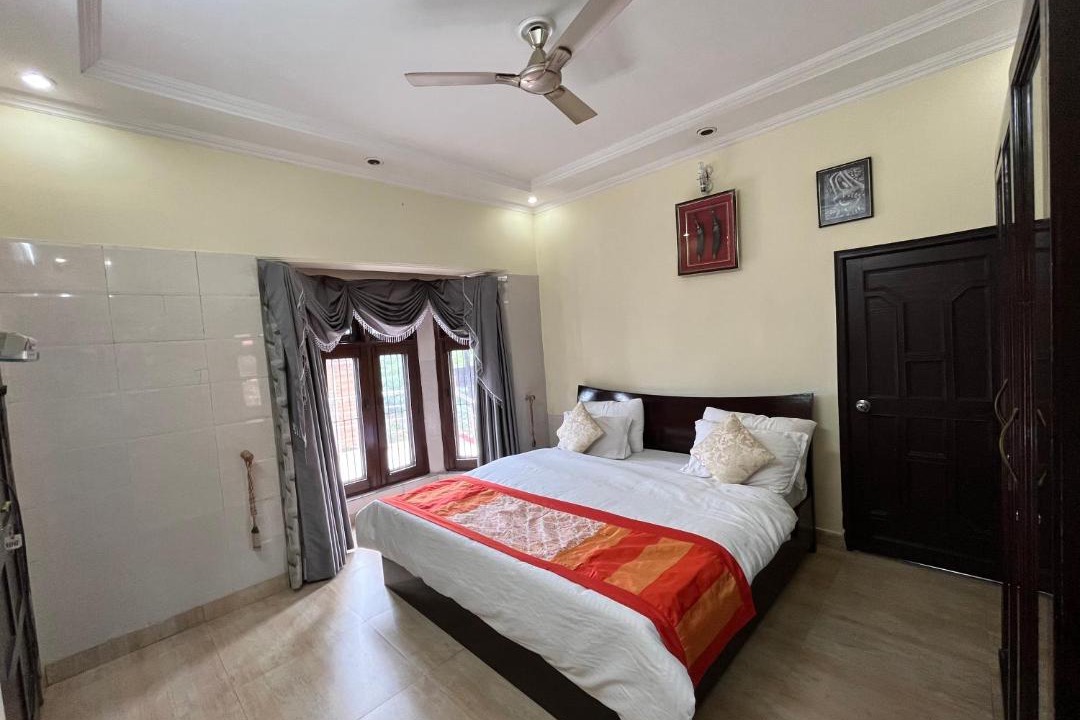 Photo of Bedroom in Naukuchiyatal