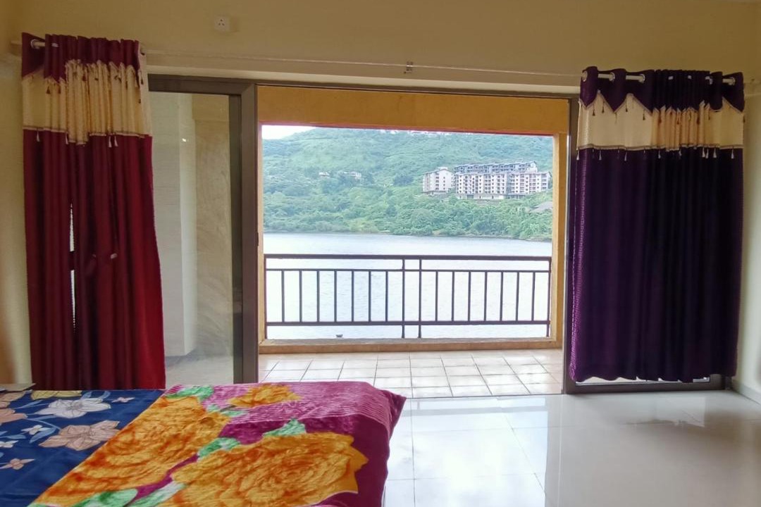 Photo of Bedroom in Lavasa
