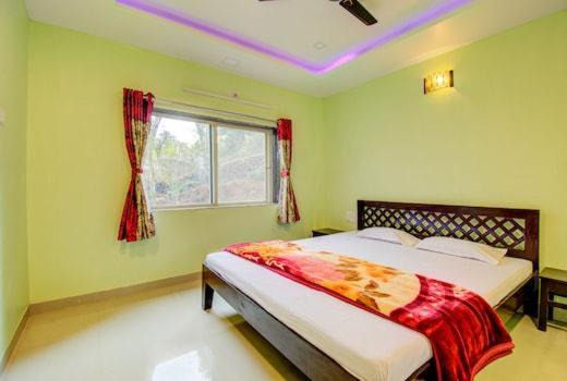 Photo of Bedroom in Mahabaleshwar