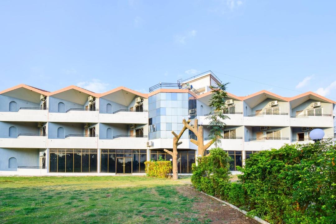 Photo of Buildings in Solapur
