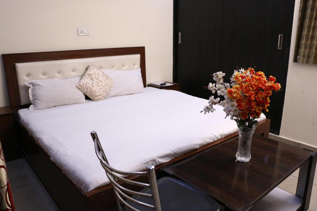 Photo of Bedroom in Zirakpur
