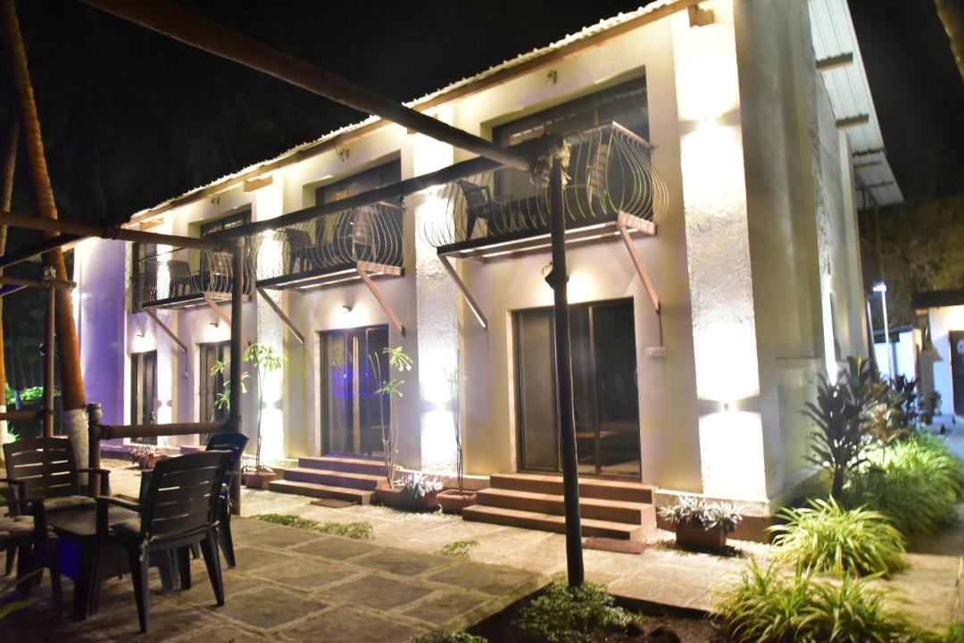 Photo of Buildings in Revadanda