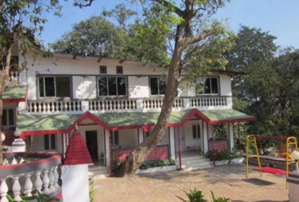 Photo of Buildings in Matheran
