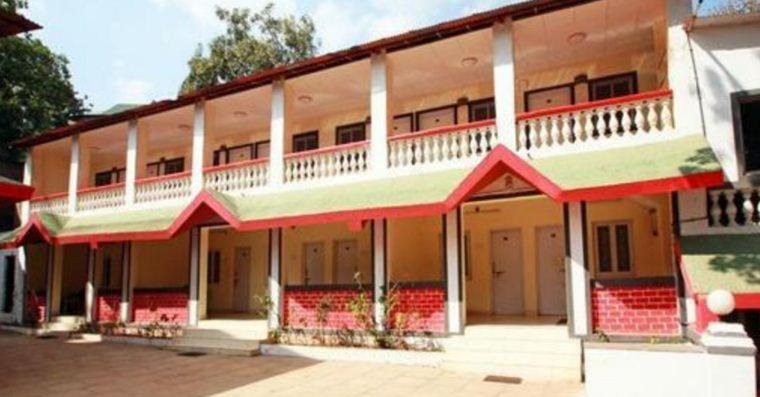 Photo of Buildings in Matheran