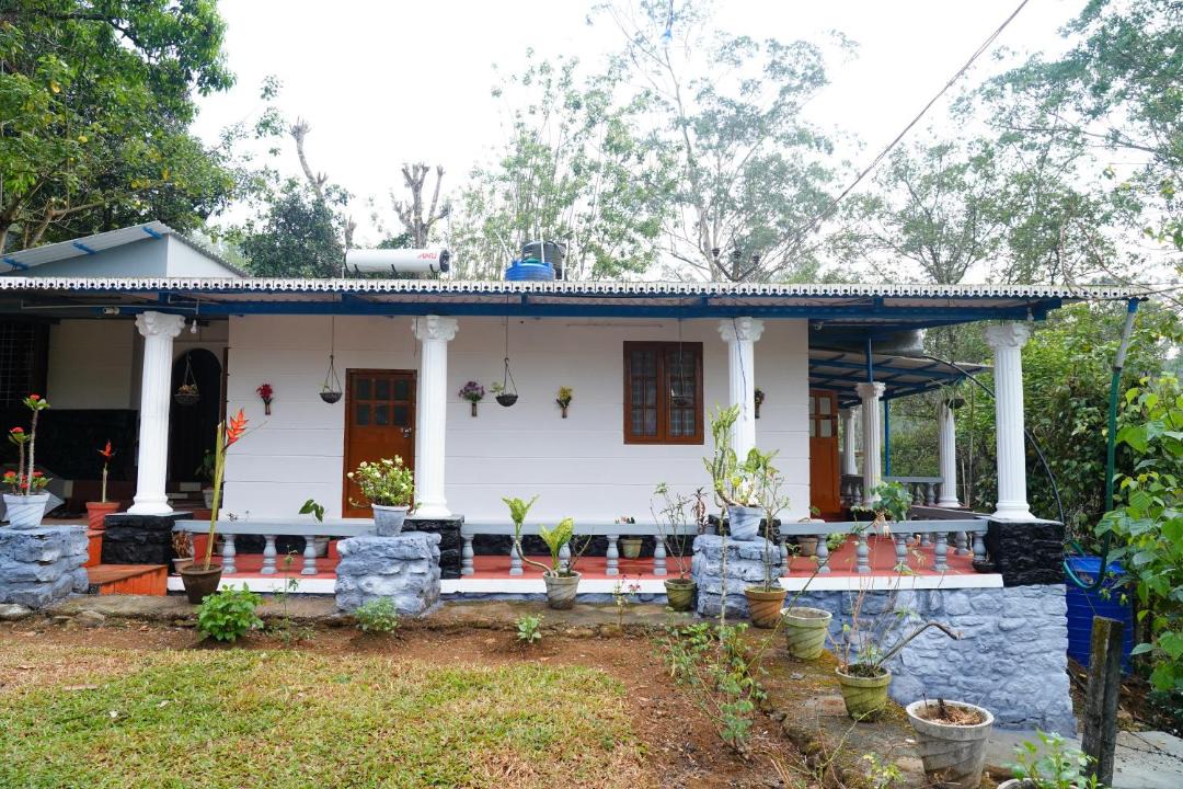Photo of Others in Valparai