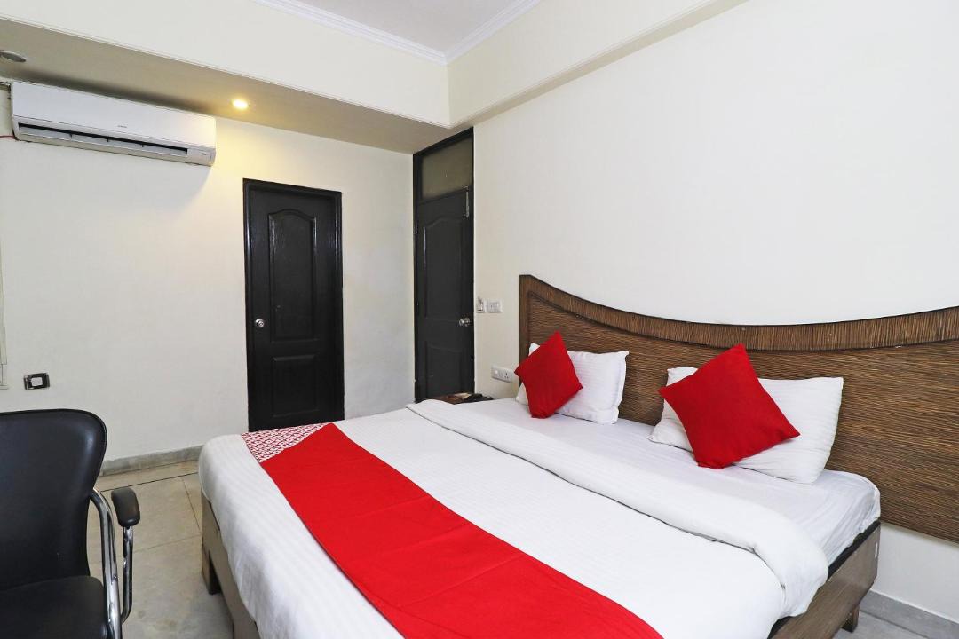 Photo of Bedroom in Sector-12A