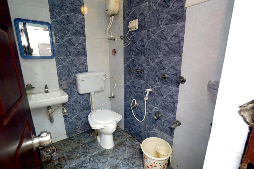 Photo of Bathroom in Sarkhej