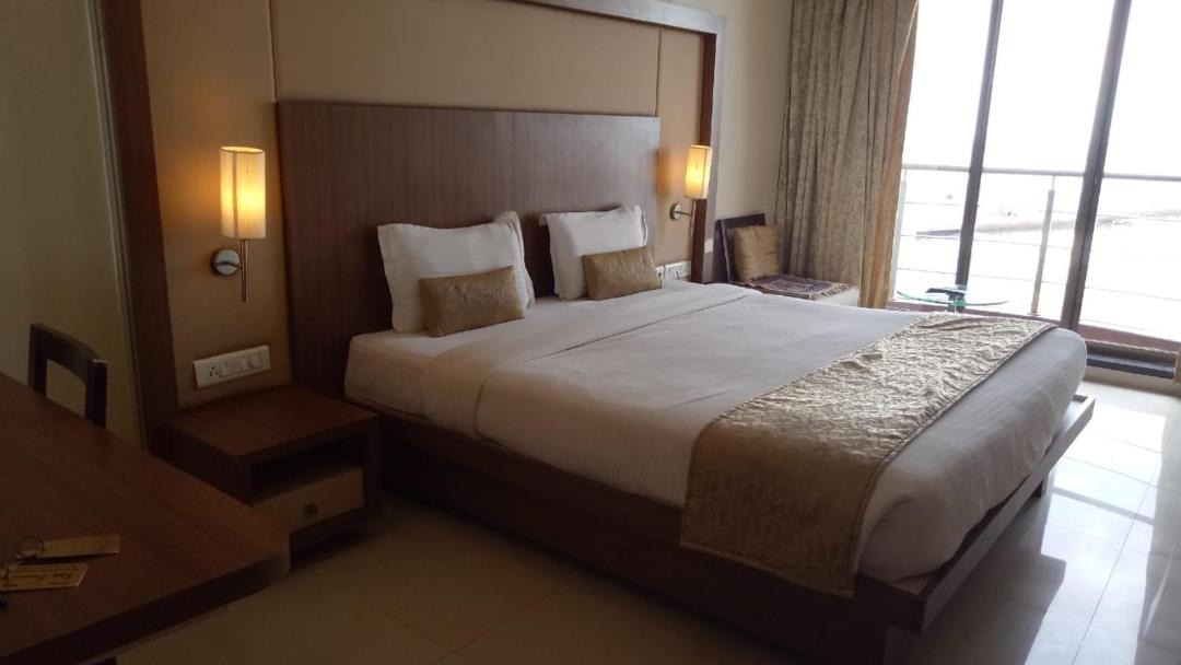 Photo of Bedroom in Ratnagiri