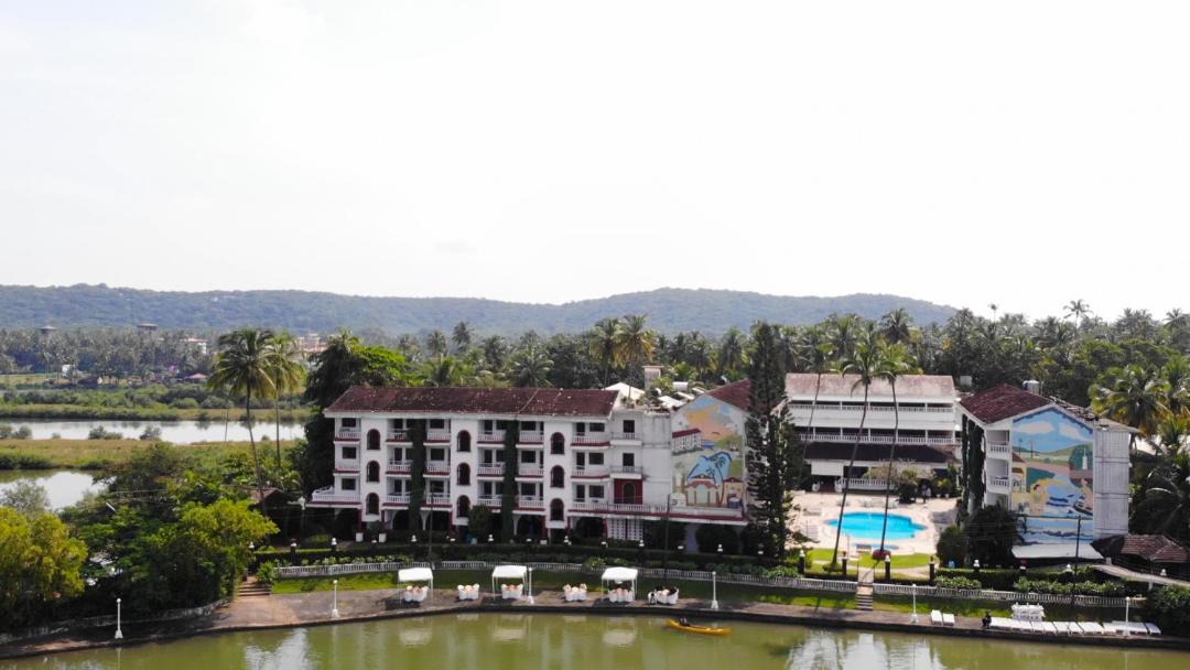 Photo of Others in Arpora